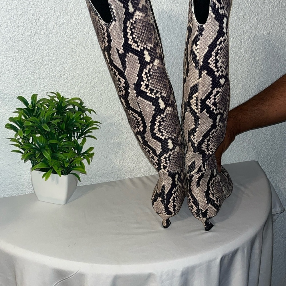 Gianni Bini Gray and Cream Over the Knee Boots - Picture 9 of 16